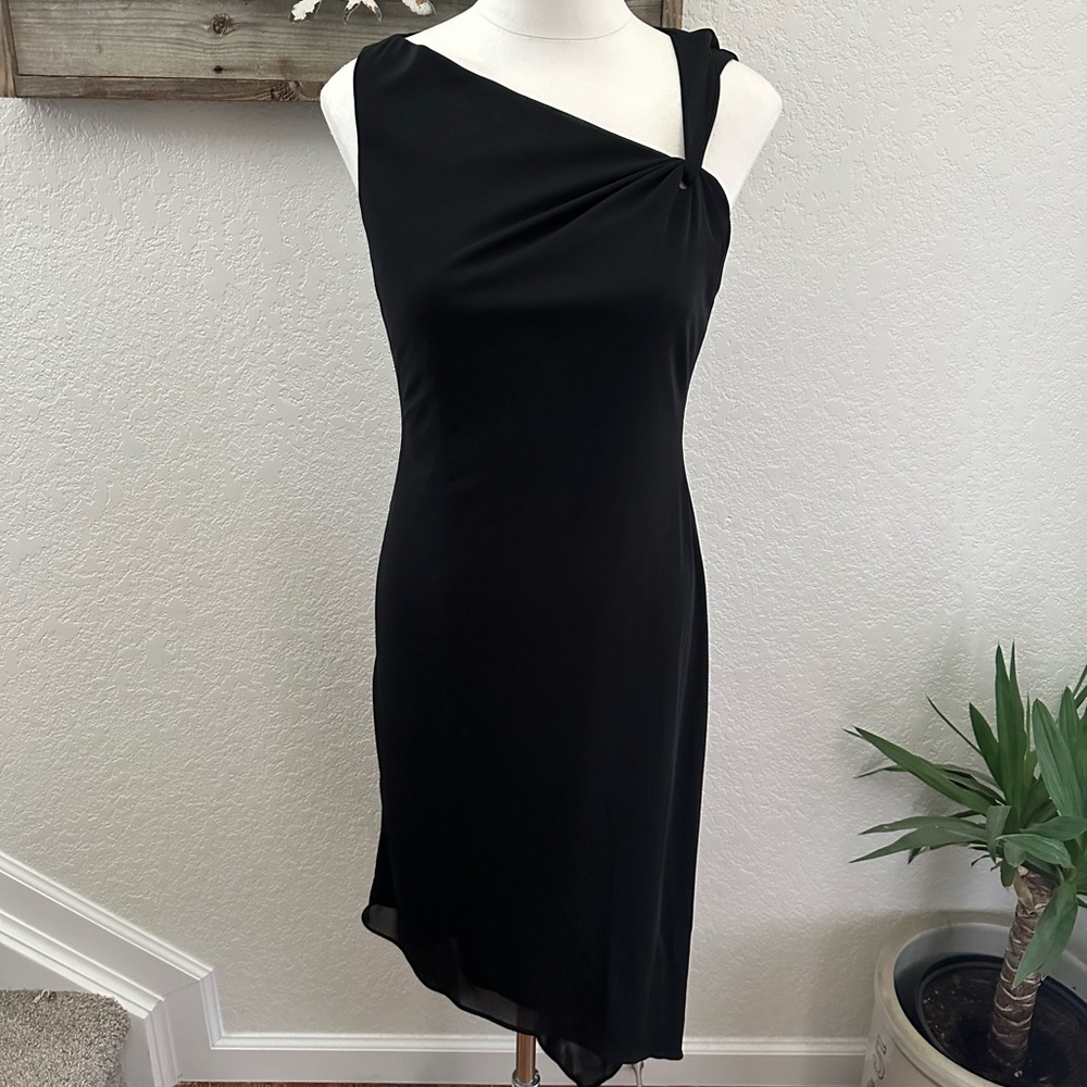 David Meister LBD Black One-Shoulder asymmetrical hem Dress‎ size 4